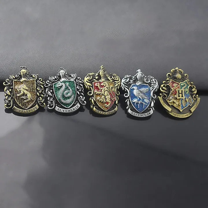 HARRY POTTER METAL BROOCH