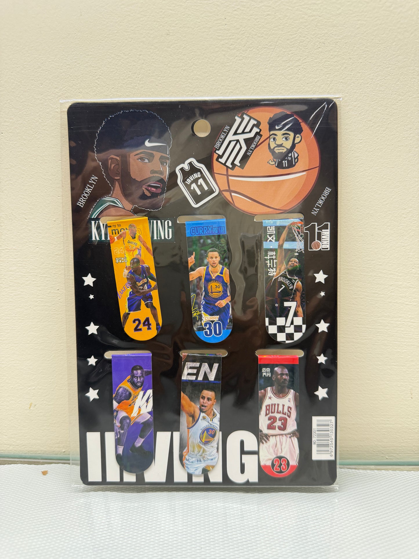 FOOTBALL MAGNETIC BOOKMARKER