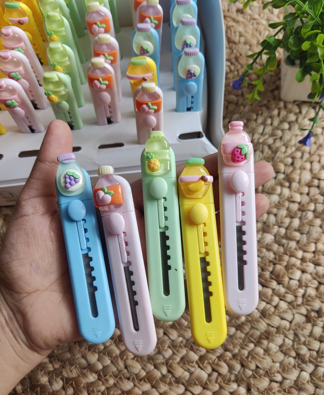 FRUIT CUTTER