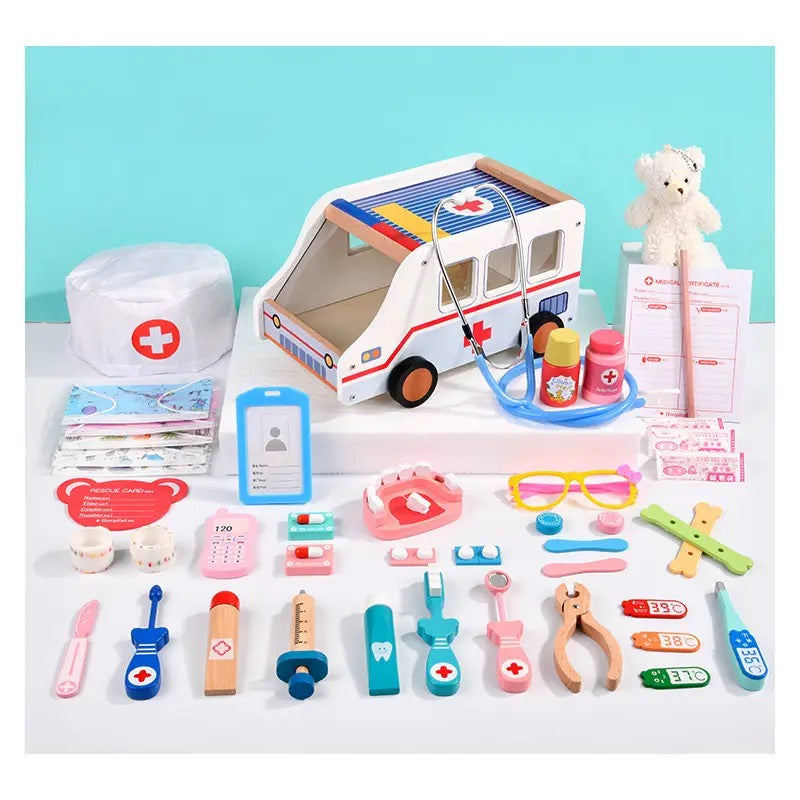 WOODEN AMBULANCE KIT