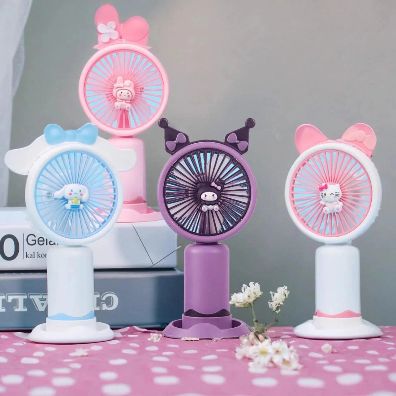 SANRIO FAMILY TABLE FAN