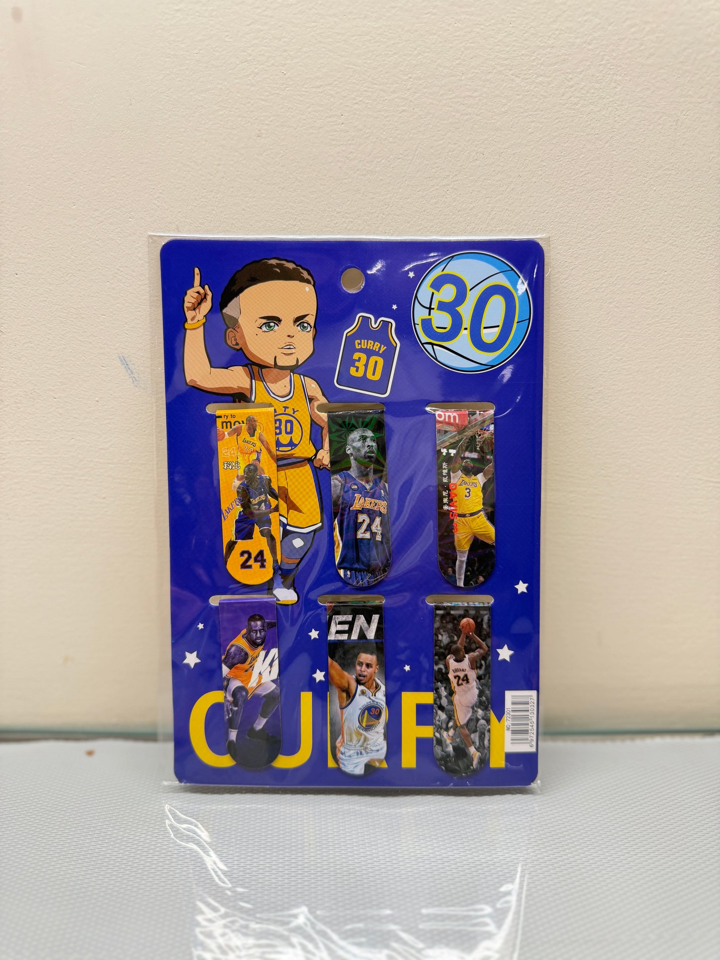 FOOTBALL MAGNETIC BOOKMARKER